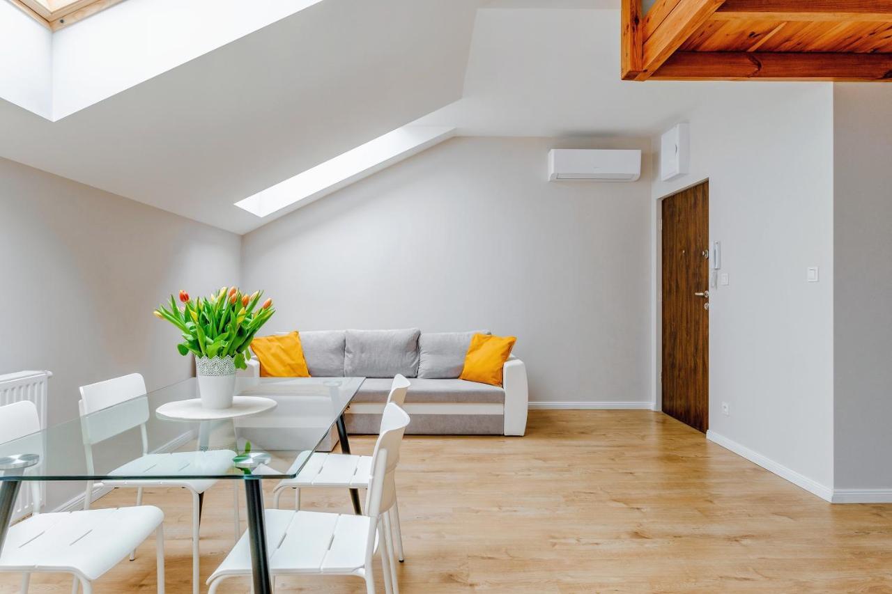 ルブリンApartament W Centrum, Zarezerwuj Terazアパートメント エクステリア 写真