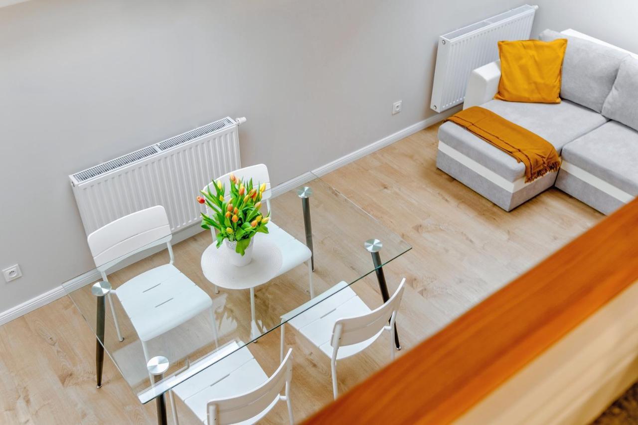 ルブリンApartament W Centrum, Zarezerwuj Terazアパートメント エクステリア 写真